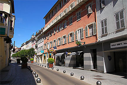 You are currently viewing La mairie de Gap résout les deux points noirs cyclables majeurs de la ville à savoir la rue Carnot et la traversée du centre ville !